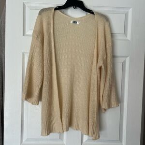 NWOT ehp Cream Knit Cardigan